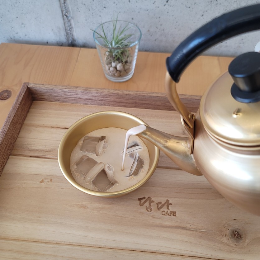 미숫가루라떼(담다카페)